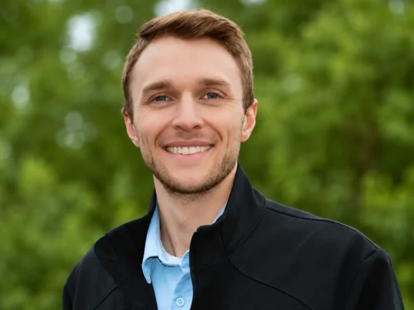 Cameron Riley Photo